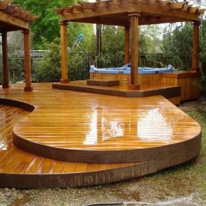 Deck's